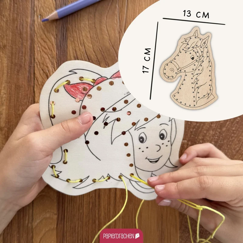 B-Ware Papierdrachen DIY Fädelset aus Holz - Bibi und Tina