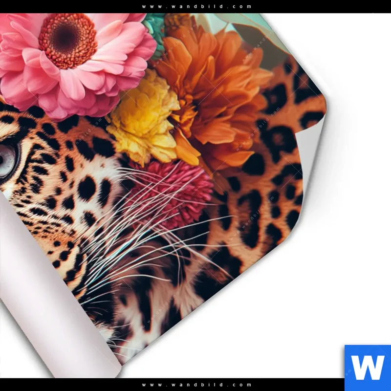 Poster | Leopard mit Blütenkranz | Querformat