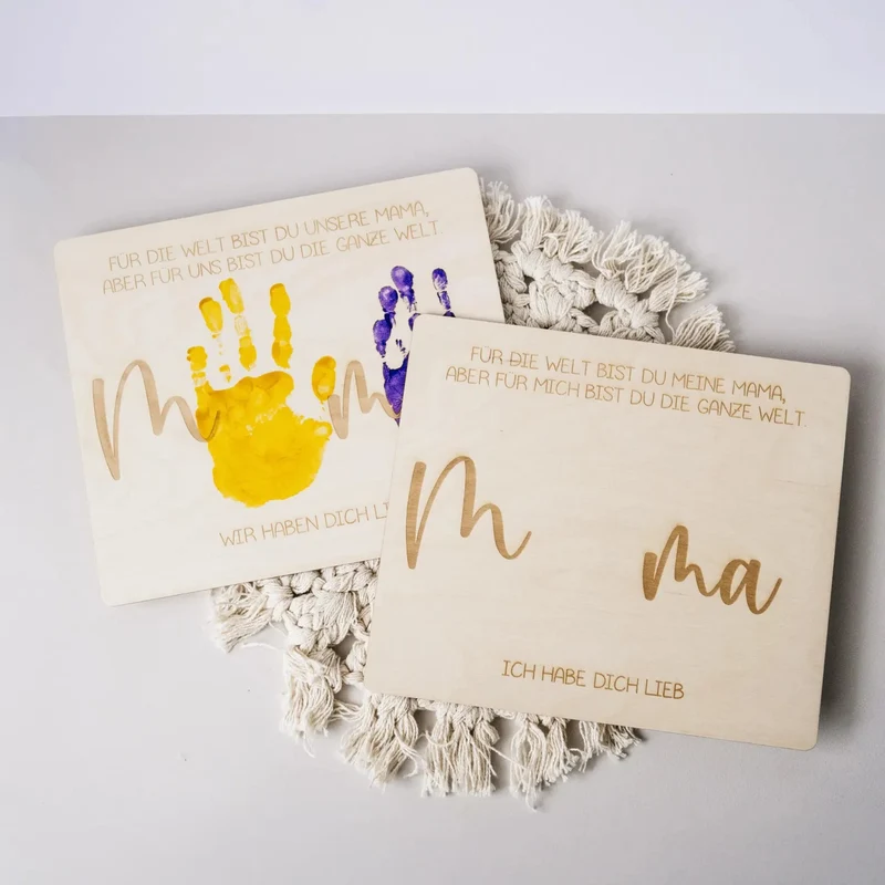 Handabdruck Brettchen Mama – Persönliches Geschenk Muttertag (mehrere Kinder)
