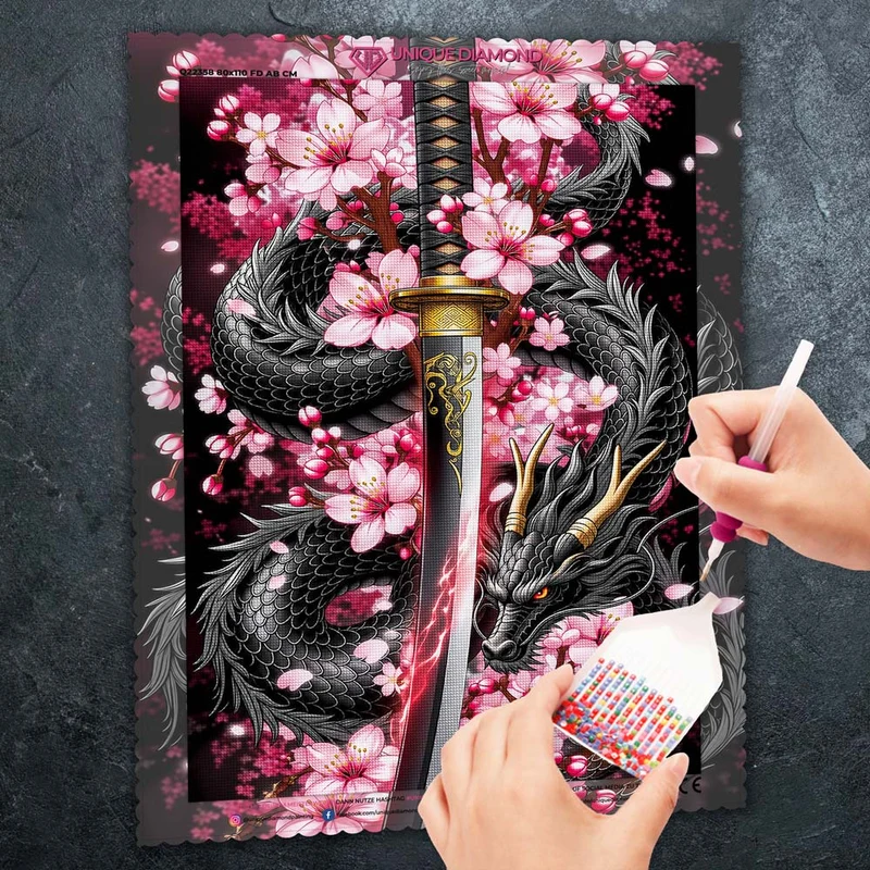 5D Diamond Painting – Drachenklinge der Kirschblüten