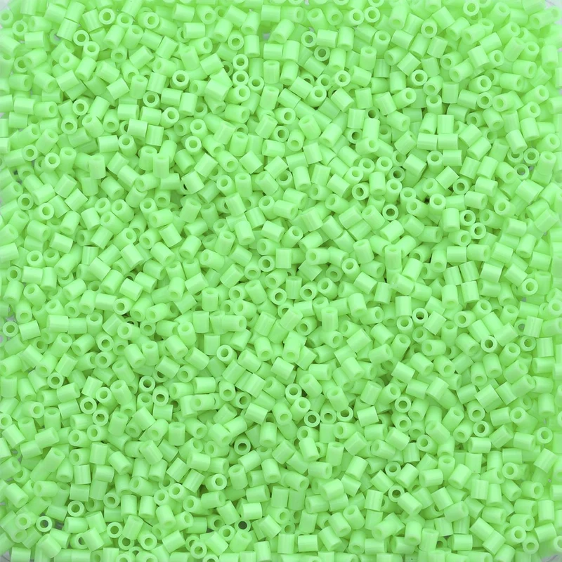 2000 Artkal MINI C 2,6 mm Gelb-Grüntöne (hart)