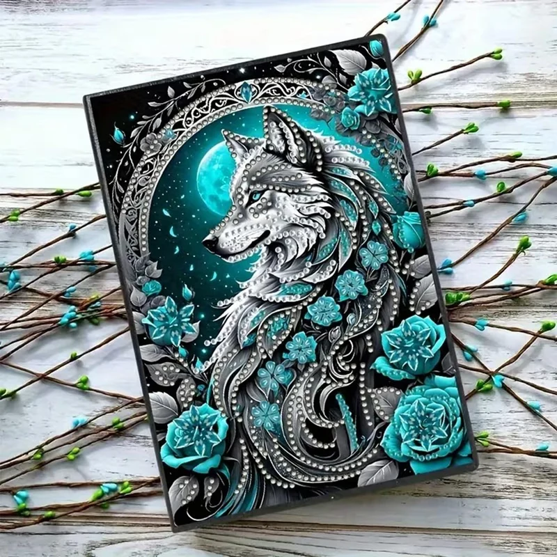 Diamond Painting Notizbuch – Mondwolf Eleganz