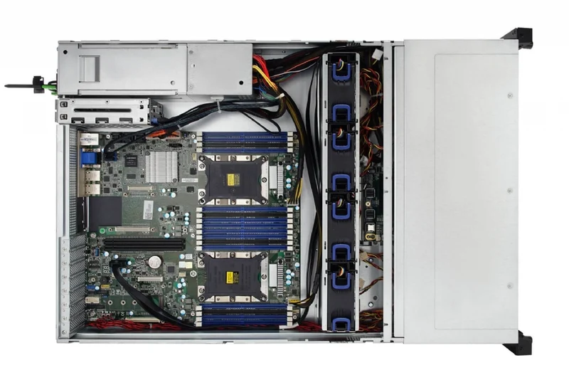 In-Win IW-RS224-07 - 2U Server Chassis with 24x SATA/SAS/NVMe Hot-Swap Bays - Includes 800W CRPS Redundant PSU and Rail Kit