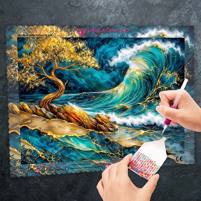 5D Diamond Painting – Golden Wave