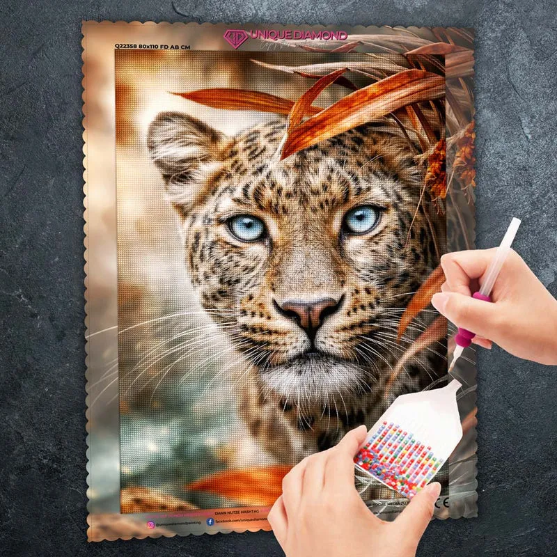5D Diamond Painting – Eyes of the Wild