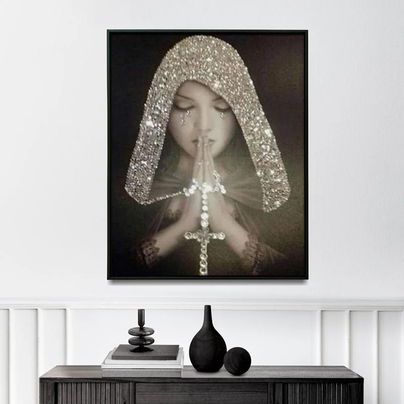 5D Diamond Painting – Betendes Mädchen mit Kreuz