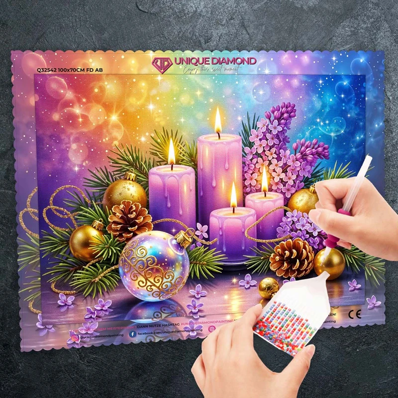 5D Diamond Painting – Lila Adventskerzen im Weihnachtszauber