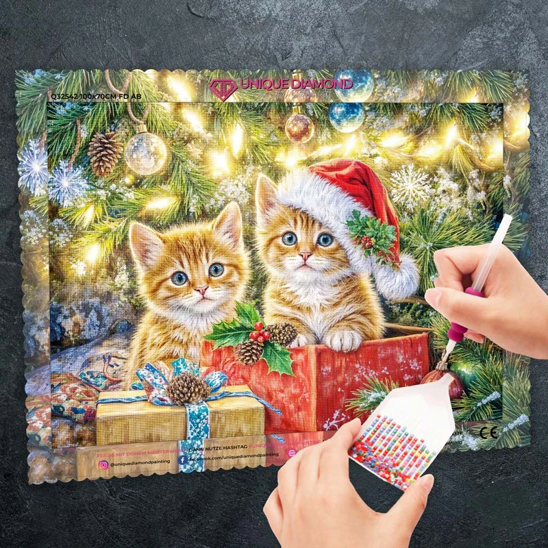 5D Diamond Painting – Weihnachtskätzchen im Geschenkzauber