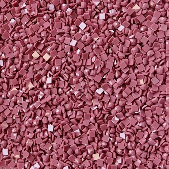DMC 3726 Antique Mauve DK - eckige Steine - Diamond Painting