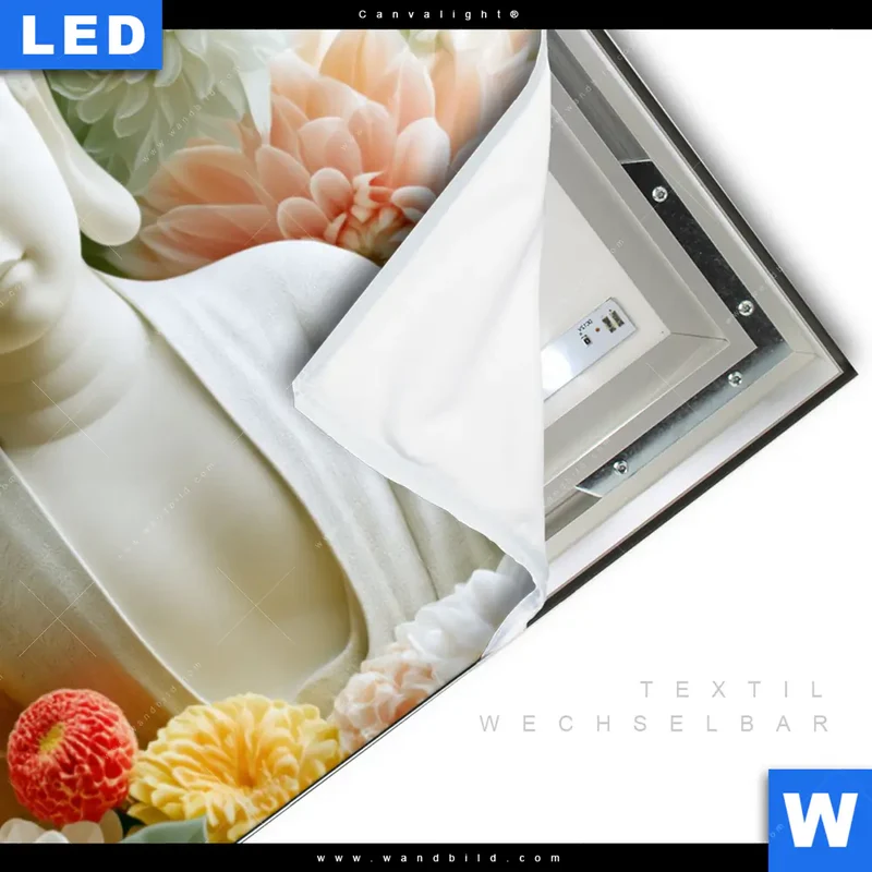 Canvalight® Leuchtbild | Buddha im Blütenglück | Querformat