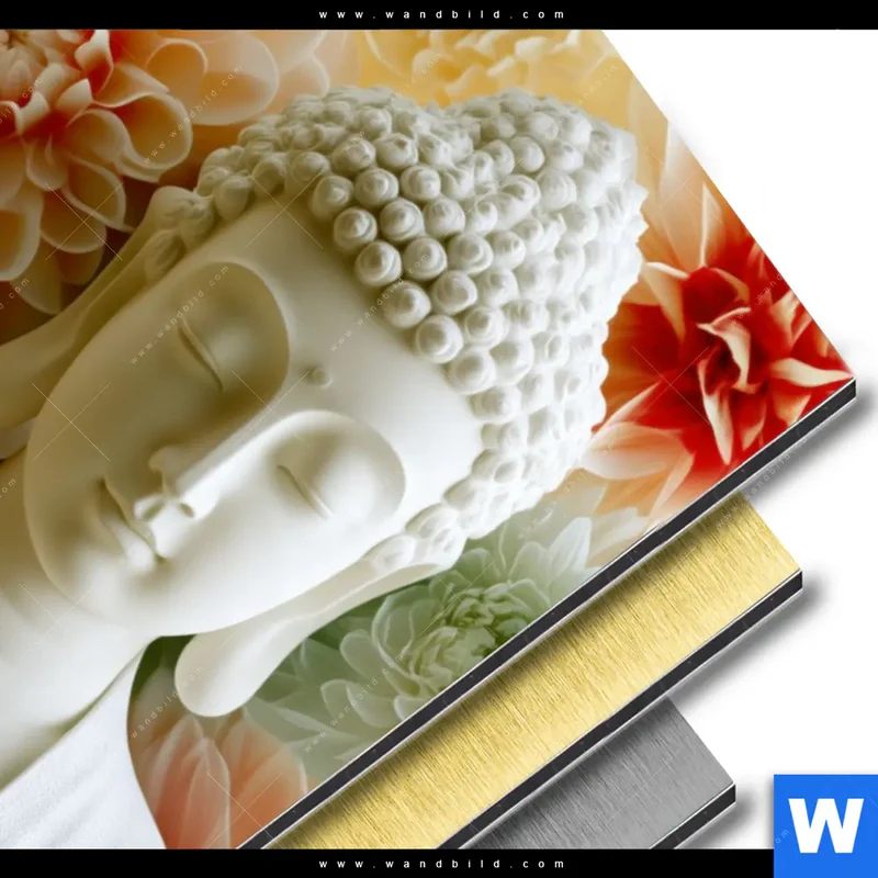 Aluminiumbild gebürstet | Buddha im Blütenglück | Hochformat