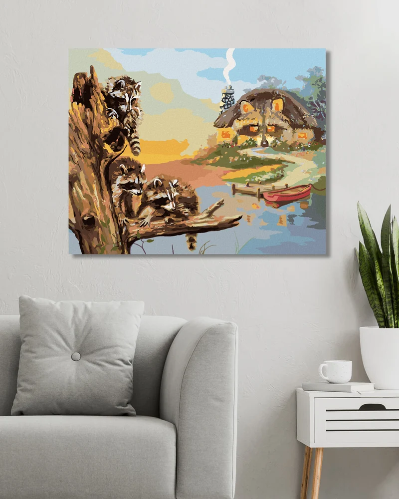 Diamond painting - WASCHBÄR AUF EINEM BAUMSTAMM, STEG MIT BOOT UND HÜTTE (D. RUSTY RUST)
