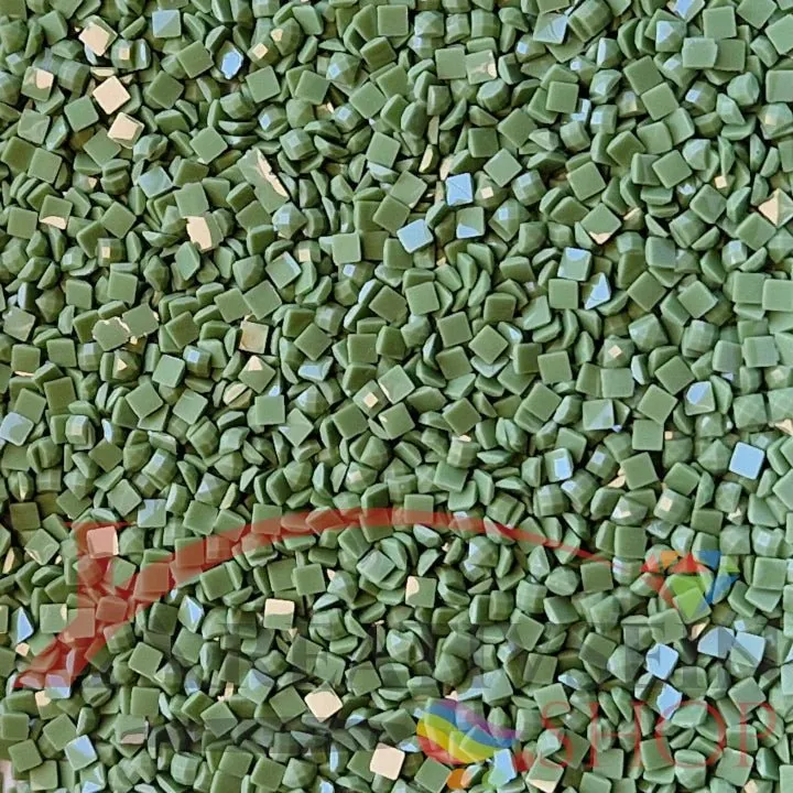 DMC 989 Forest Green - eckige Steine - Diamond Painting