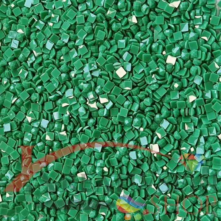 DMC 911 Emerald Green MED - eckige Steine - Diamond Painting