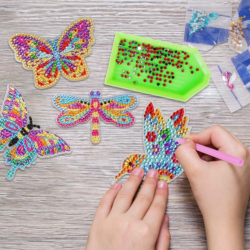 5D Diamond Painting Windspiele – Naturzauber mit Schmetterlingen und Kolibris
