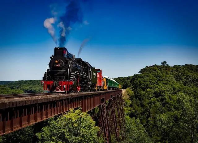 A Train Full PIX-621