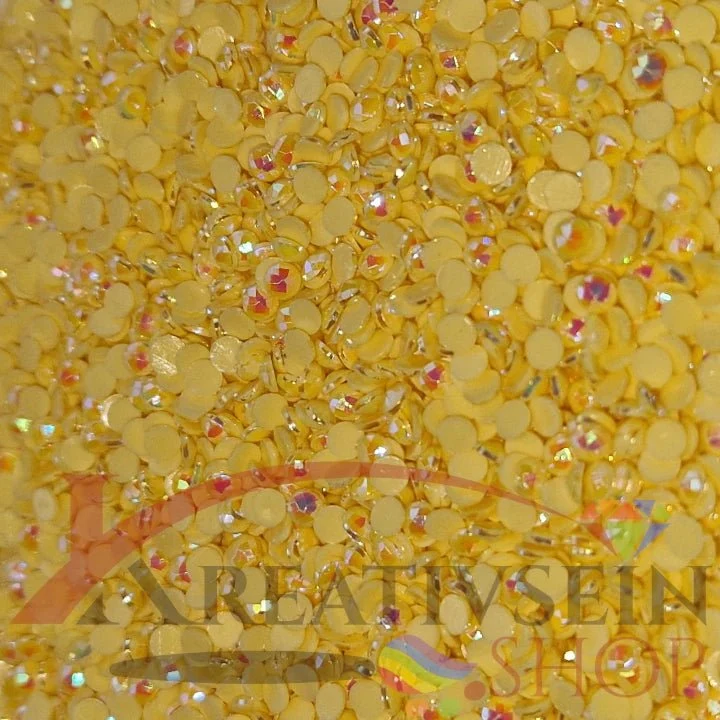 DMC 3823 Yellow ULT PALE - runde Steine - Aurora Borealis (AB) - Diamond Painting