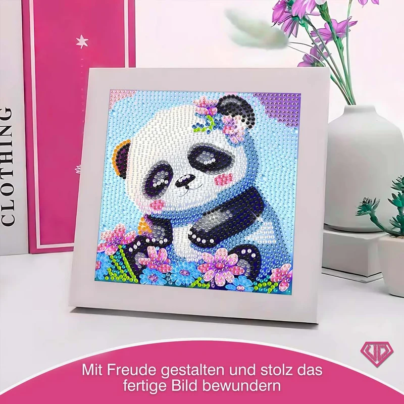 5D Diamond Painting Mini-Bild – Panda Lian im Blütenzauber