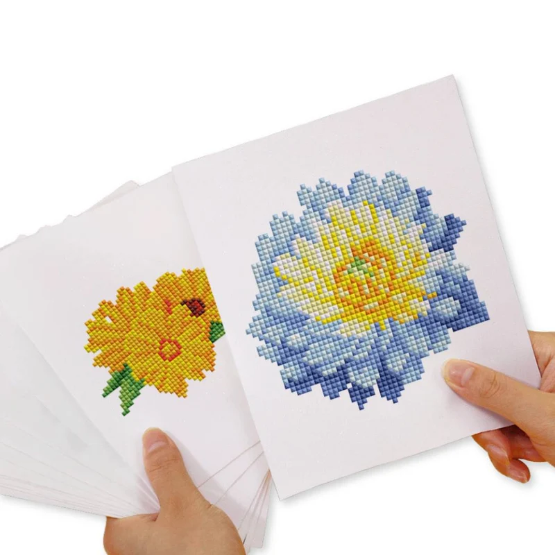 5D Diamond Painting LuxGem - Fleurs Éternelles - 12 Mini Motive