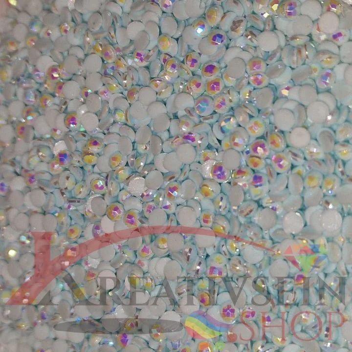 DMC 775 Baby Blue VY LT - runde Steine - Aurora Borealis (AB) - Diamond Painting