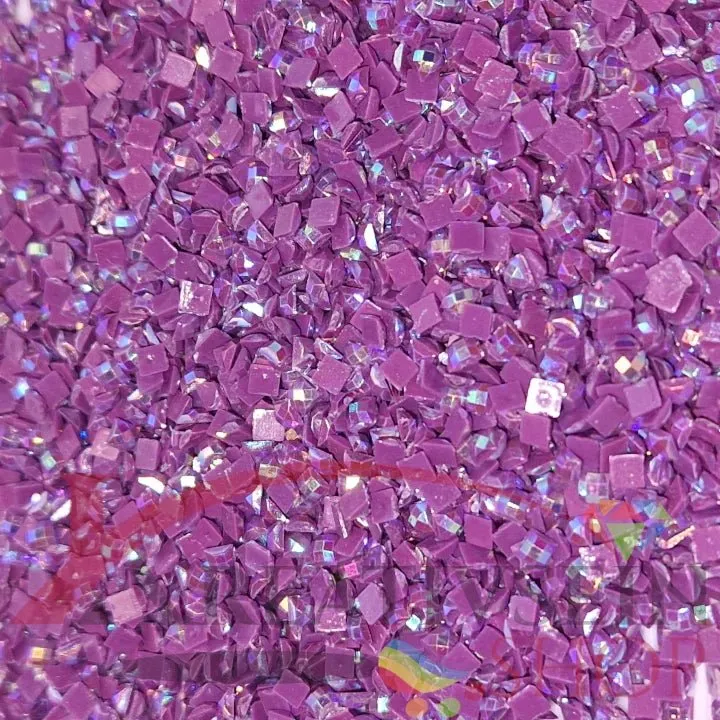 DMC 3834 Grape DK - eckige Steine - Aurora Borealis (AB) - Diamond Painting