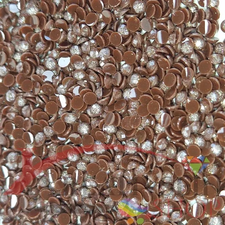 DMC 938 Coffee Brown ULT DK - runde Steine - Fairy Dust - Diamond Painting