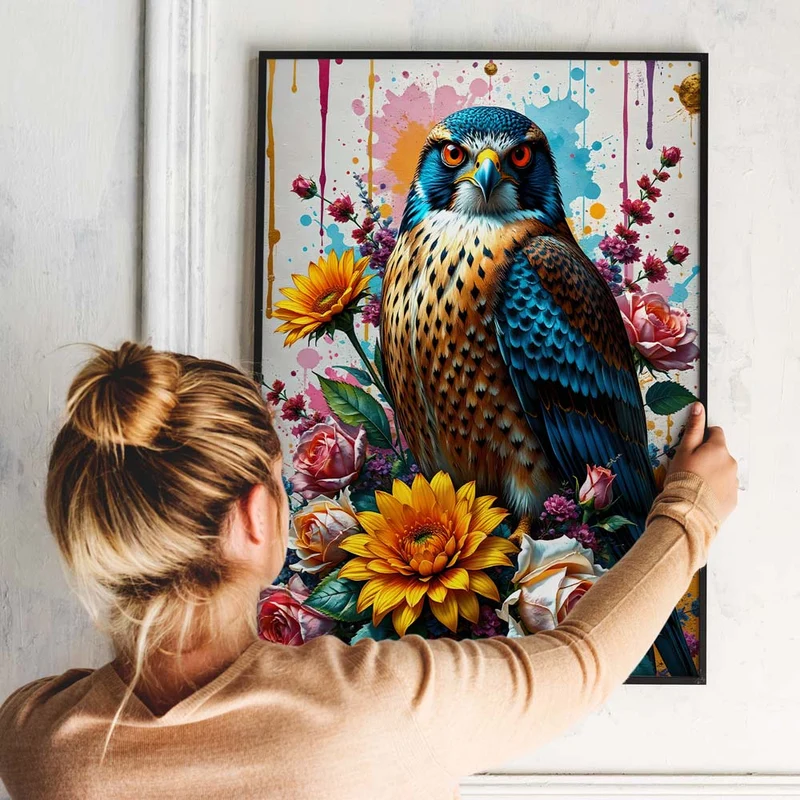 5D Diamond Painting – Majestätischer Falke in Blütenpracht