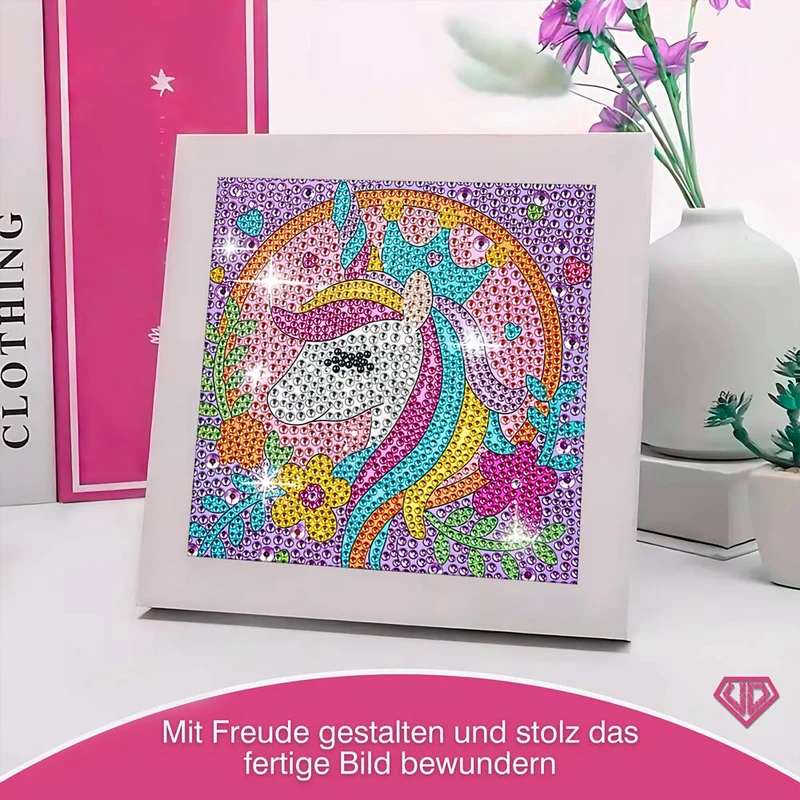 5D Diamond Painting Einhorn-Königin Celestina mit Strasssteinchen