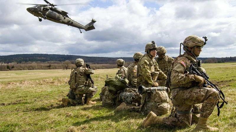 Military Helicopter PIX-369