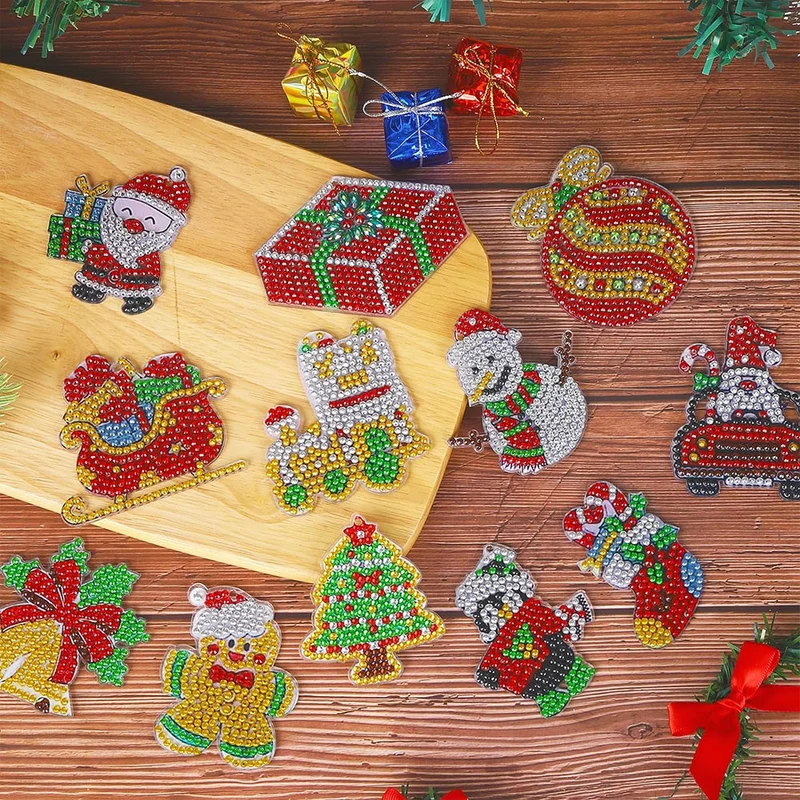 Diamond Painting Schlüsselanhänger Weihnachten 12 Stück
