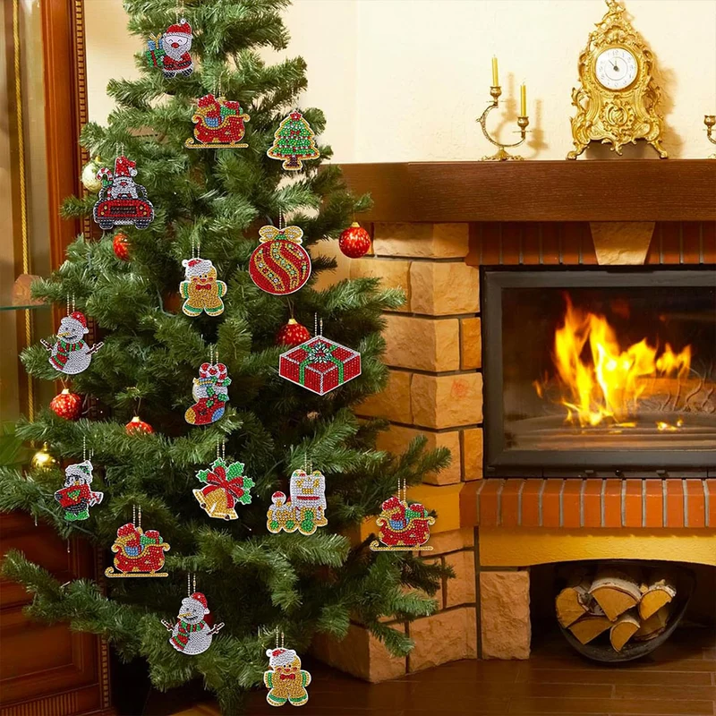 Diamond Painting Schlüsselanhänger Weihnachten 12 Stück