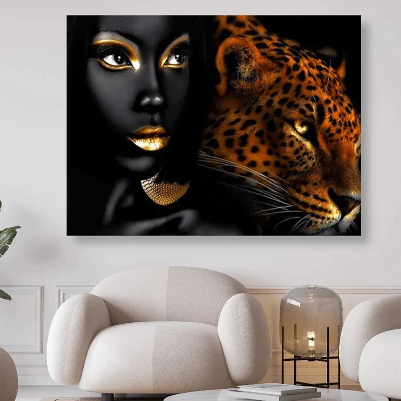 Frau mit goldenen Lippen und ein Leopard - 5D DIY Diamond Painting