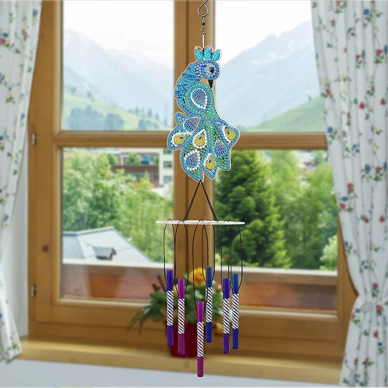 5D Diamond Painting Klang-Windspiel – Pfau der Farbenpracht mit Klangspiel