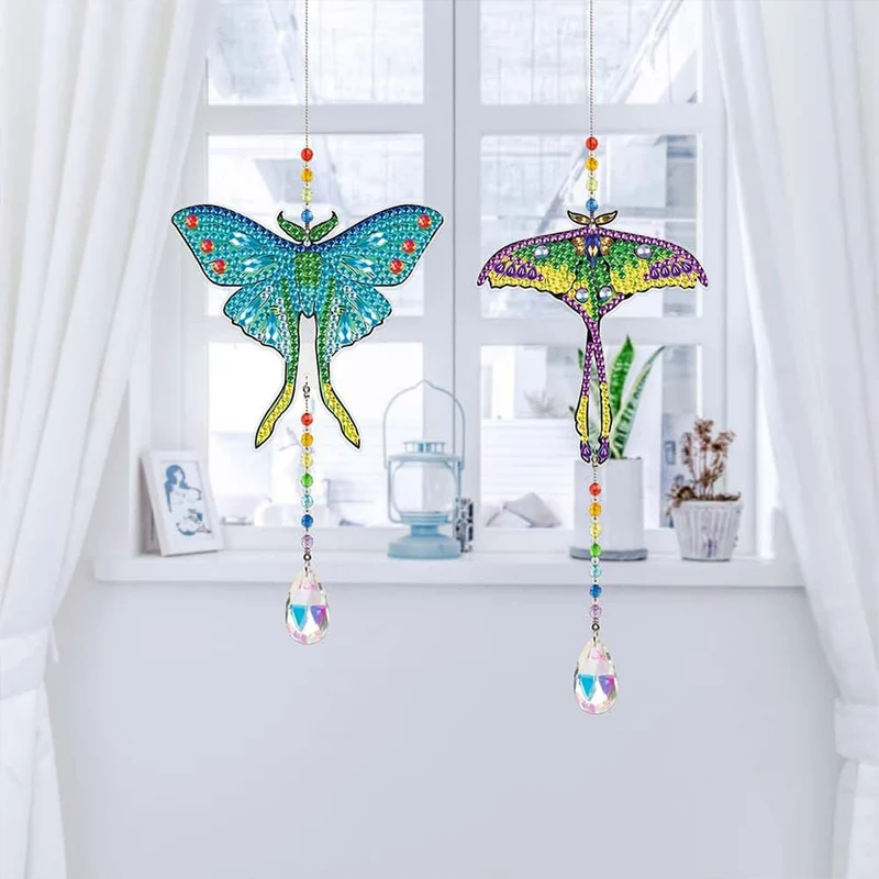 5D Diamond Painting Kristall-Windspiel – Exotische Schmetterlinge im Duett