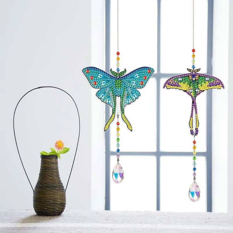 5D Diamond Painting Kristall-Windspiel – Exotische Schmetterlinge im Duett