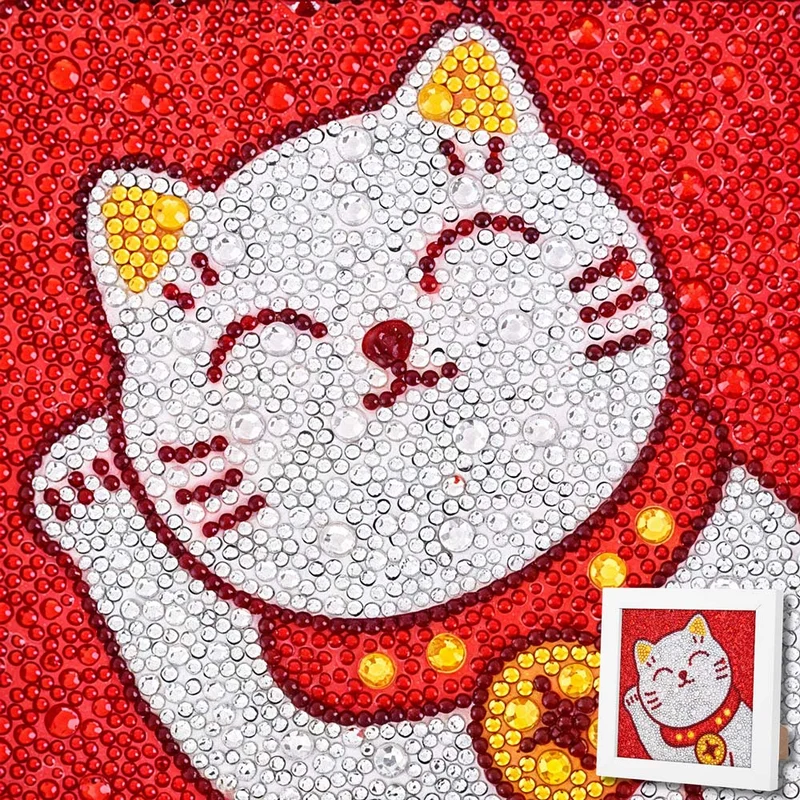 5D Diamond Painting Maneki Miau – Glückskatze mit Strasssteinchen