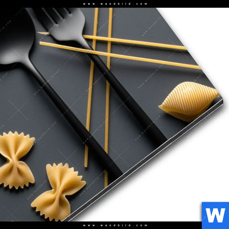 Alu-Dibond Bild | Pasta – Stilvoll serviert | Querformat