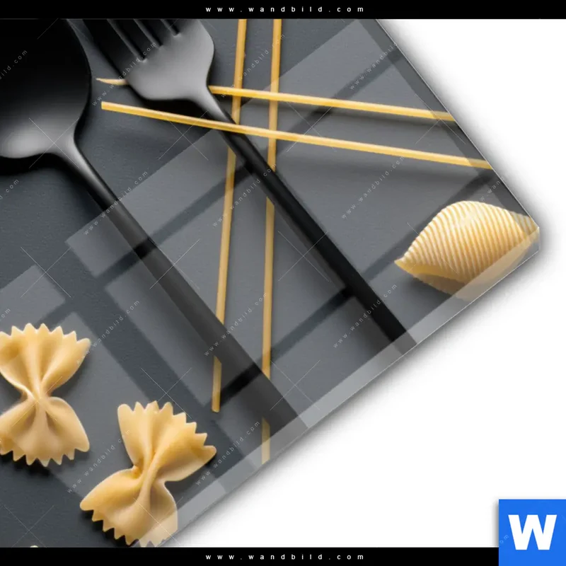 Acrylglasbild | Pasta – Stilvoll serviert | Hochformat