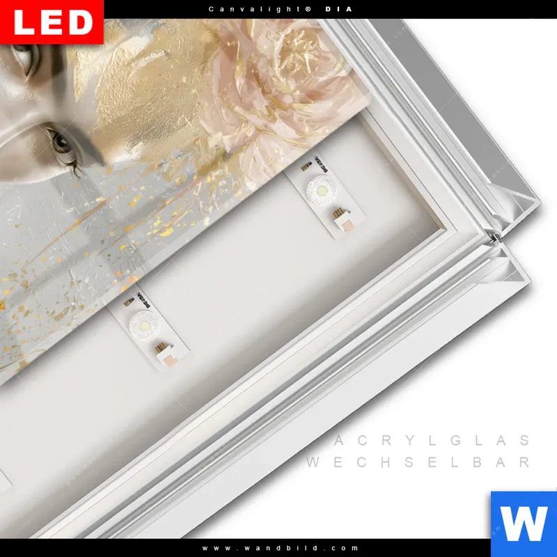 Leuchtbild Acrylglas Canvalight® DIA | Frau mit floraler Krone | Quadrat