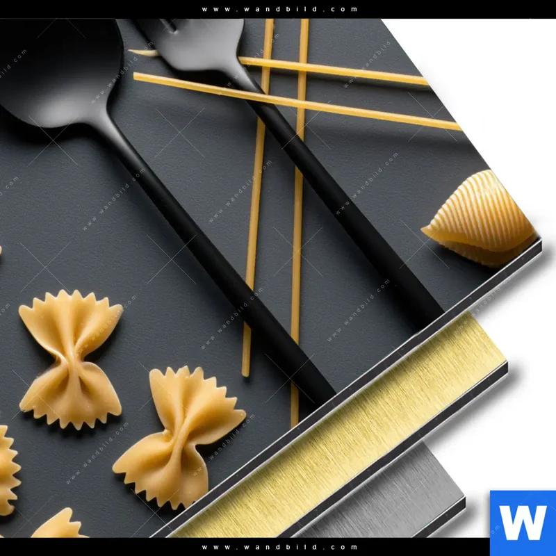 Aluminiumbild gebürstet | Pasta – Stilvoll serviert | Quadrat