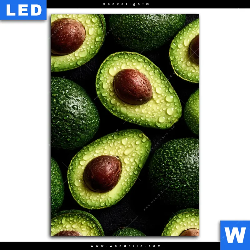 Canvalight® Leuchtbild | Avocados mit Wassertropfen | Hochformat