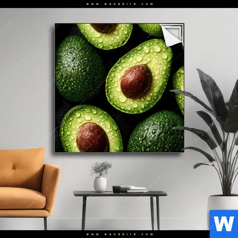 Spannbild | Avocados mit Wassertropfen | Quadrat