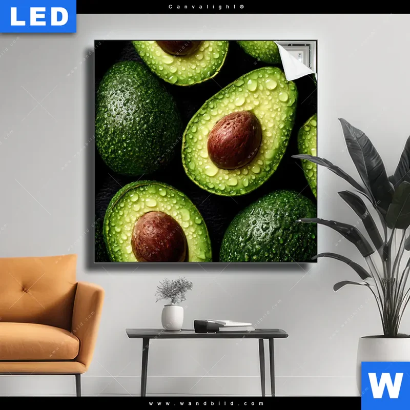 Canvalight® Leuchtbild | Avocados mit Wassertropfen | Quadrat