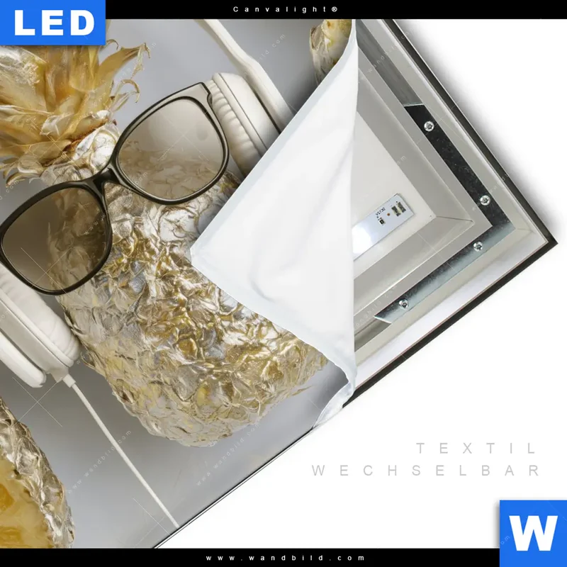 Canvalight® Leuchtbild | Goldene Ananas mit Kopfhörern | Quadrat