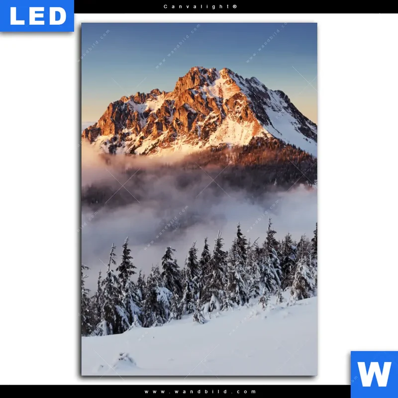 Canvalight® Leuchtbild | Gipfel über den Wolken | Hochformat