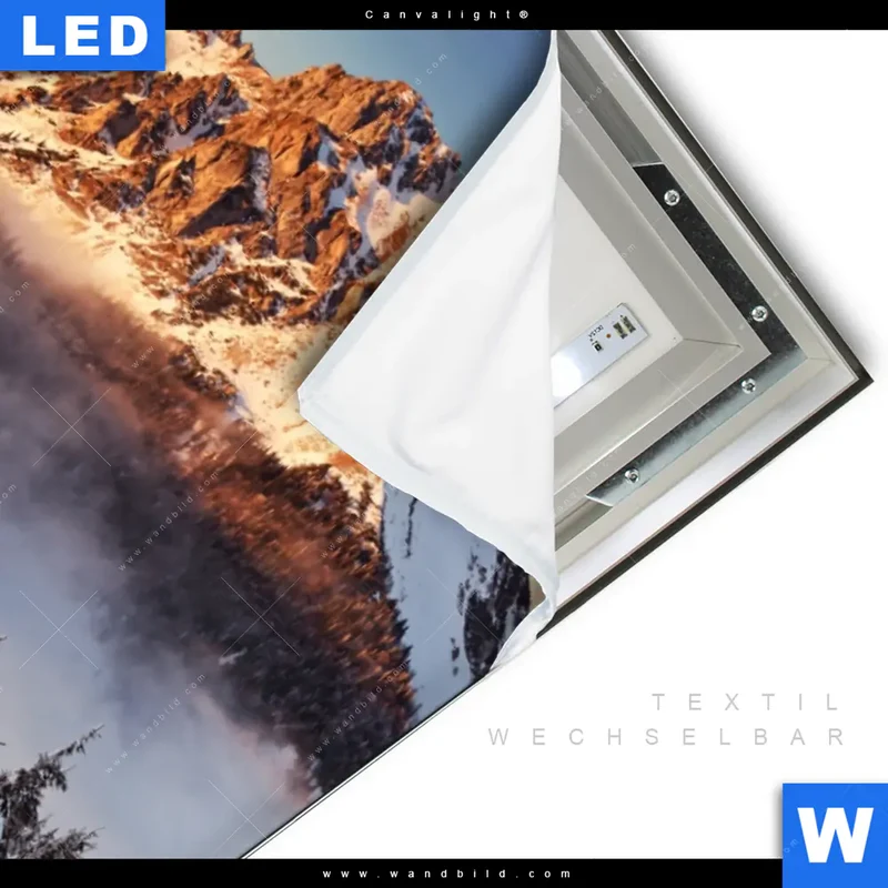 Canvalight® Leuchtbild | Gipfel über den Wolken | Hochformat