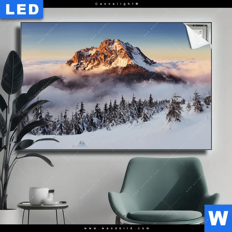 Canvalight® Leuchtbild | Gipfel über den Wolken | Querformat