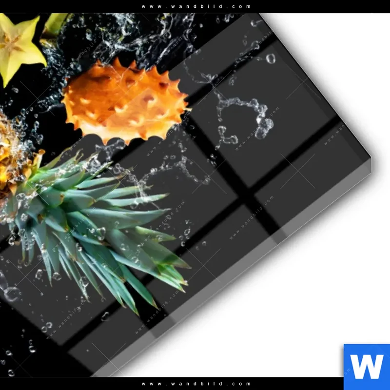 Acrylglasbild | Fruchtige Explosion voller Frische | Hochformat