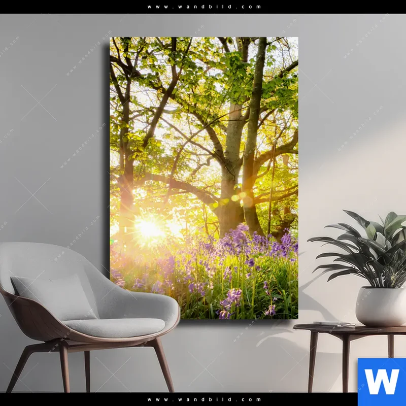 Leinwandbild | Frühlingserwachen zwischen Bäumen | Hochformat