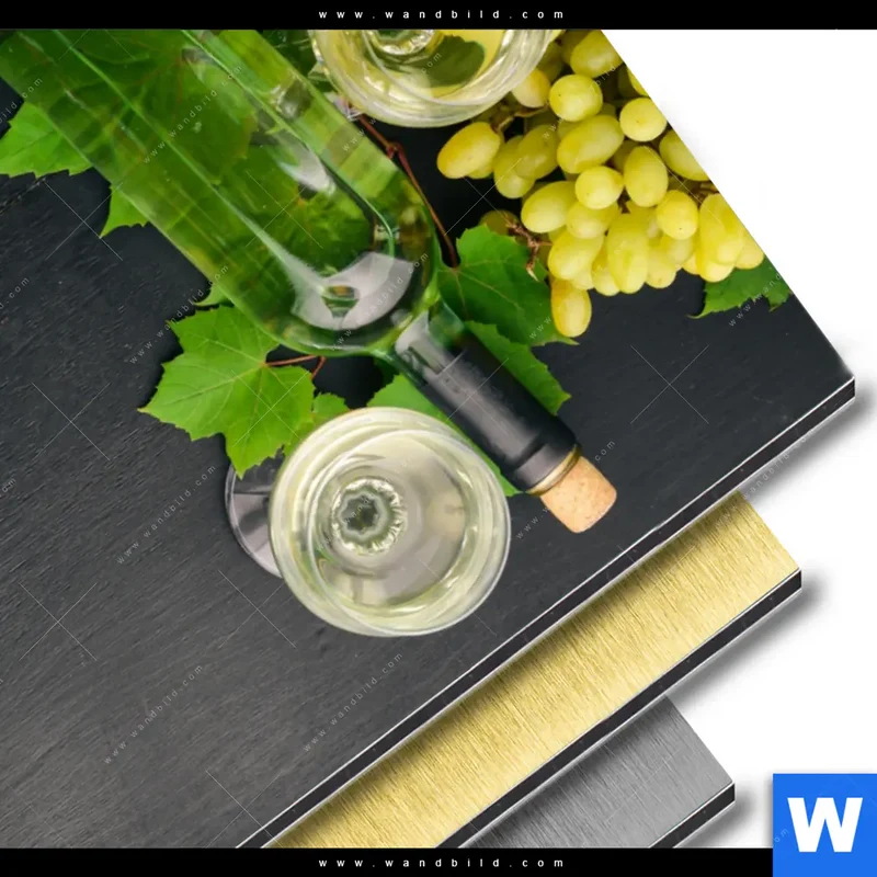 Aluminiumbild gebürstet | Trauben | Wein | Tradition | Hochformat